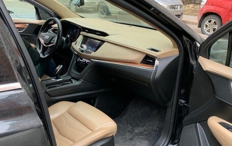 Cadillac XT5 I рестайлинг, 2016 год, 2 500 000 рублей, 4 фотография