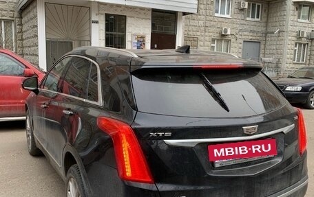 Cadillac XT5 I рестайлинг, 2016 год, 2 500 000 рублей, 2 фотография