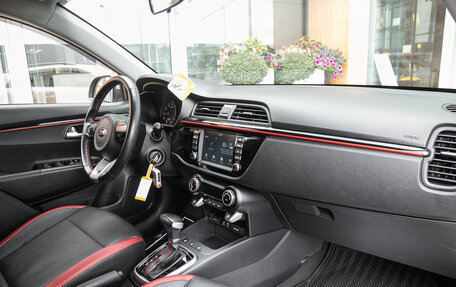 KIA Rio IV, 2019 год, 1 415 000 рублей, 16 фотография