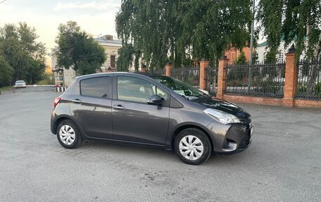 Toyota Vitz, 2019 год, 949 000 рублей, 2 фотография