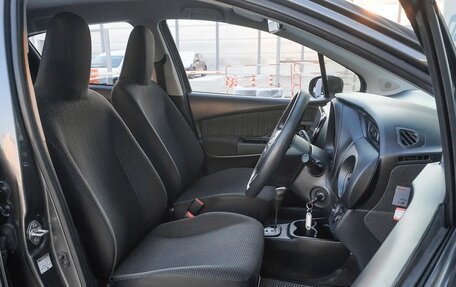 Toyota Vitz, 2019 год, 949 000 рублей, 12 фотография