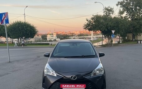 Toyota Vitz, 2019 год, 949 000 рублей, 7 фотография