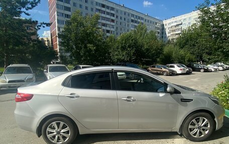 KIA Rio III рестайлинг, 2012 год, 1 000 000 рублей, 2 фотография