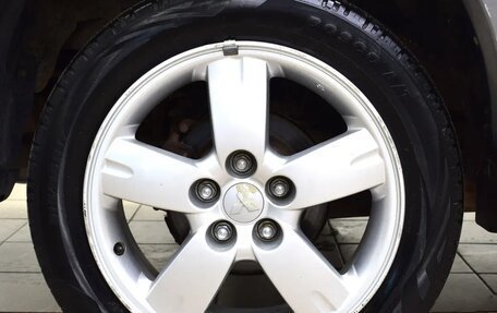 Mitsubishi Outlander III рестайлинг 3, 2005 год, 695 000 рублей, 14 фотография