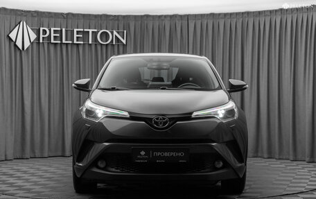 Toyota C-HR I рестайлинг, 2018 год, 1 990 000 рублей, 3 фотография