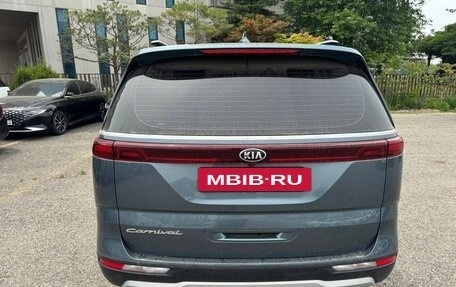 KIA Carnival, 2021 год, 2 111 555 рублей, 2 фотография