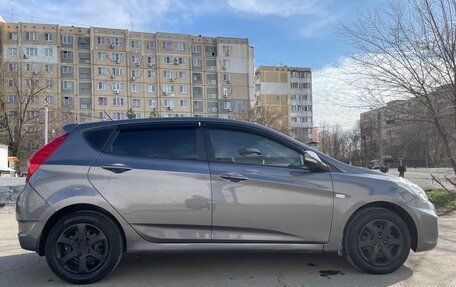 Hyundai Solaris II рестайлинг, 2012 год, 870 000 рублей, 10 фотография