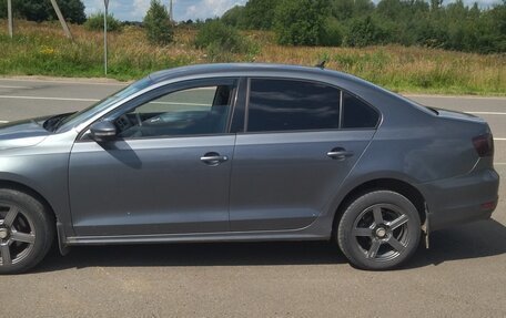 Volkswagen Jetta VI, 2012 год, 900 000 рублей, 1 фотография