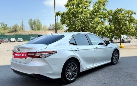 Toyota Camry, 2019 год, 2 690 000 рублей, 6 фотография