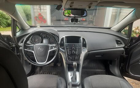 Opel Astra J, 2012 год, 900 000 рублей, 8 фотография