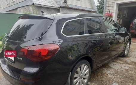 Opel Astra J, 2012 год, 900 000 рублей, 5 фотография