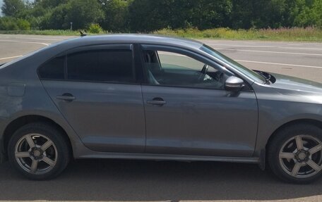 Volkswagen Jetta VI, 2012 год, 900 000 рублей, 6 фотография