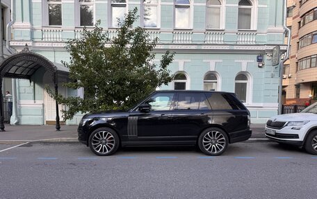 Land Rover Range Rover IV рестайлинг, 2018 год, 10 500 000 рублей, 2 фотография