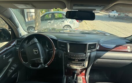 Lexus LX III, 2011 год, 3 500 000 рублей, 12 фотография