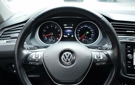 Volkswagen Tiguan II, 2020 год, 2 250 000 рублей, 10 фотография
