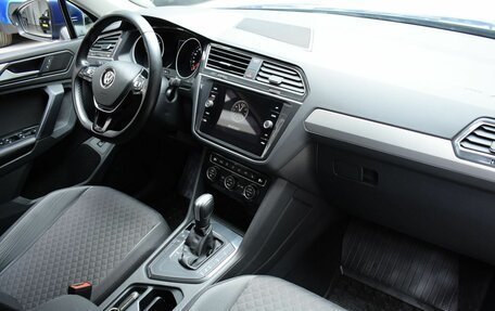 Volkswagen Tiguan II, 2020 год, 2 250 000 рублей, 17 фотография