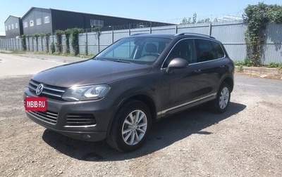 Volkswagen Touareg III, 2011 год, 1 580 000 рублей, 1 фотография