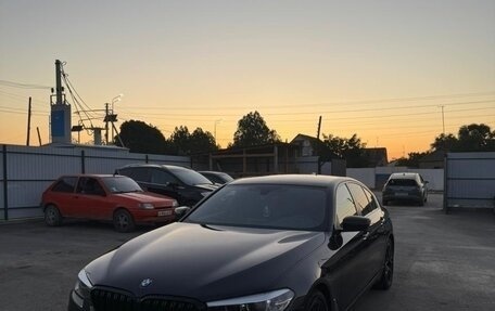 BMW 5 серия, 2018 год, 3 000 000 рублей, 15 фотография