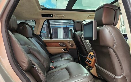 Land Rover Range Rover IV рестайлинг, 2019 год, 7 200 000 рублей, 10 фотография