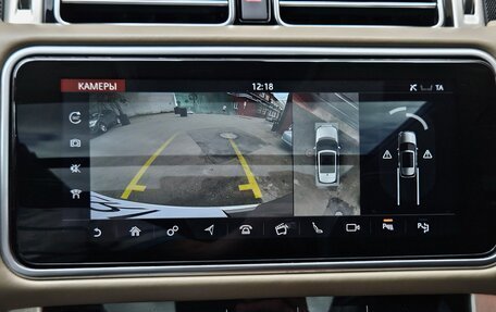 Land Rover Range Rover IV рестайлинг, 2019 год, 7 200 000 рублей, 13 фотография