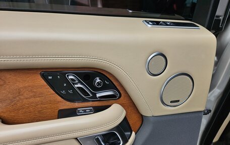 Land Rover Range Rover IV рестайлинг, 2019 год, 7 200 000 рублей, 16 фотография