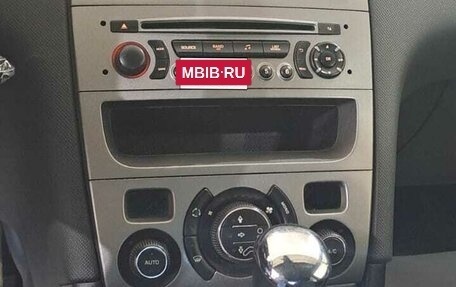 Peugeot 408 I рестайлинг, 2013 год, 750 000 рублей, 3 фотография