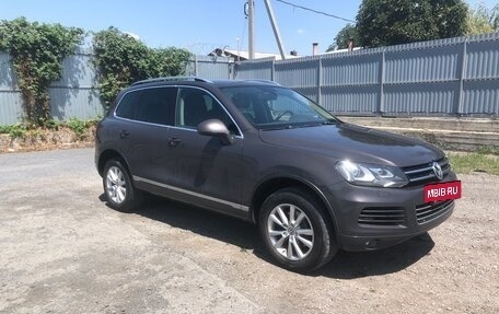Volkswagen Touareg III, 2011 год, 1 580 000 рублей, 4 фотография
