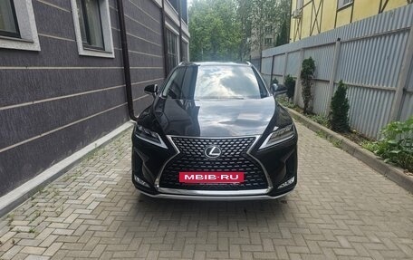 Lexus RX IV рестайлинг, 2021 год, 5 800 000 рублей, 8 фотография