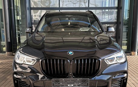 BMW X5, 2022 год, 9 400 000 рублей, 2 фотография