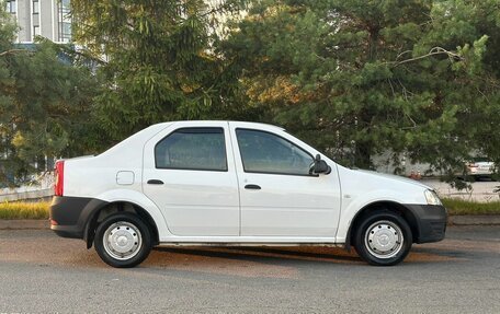 Renault Logan I, 2013 год, 370 000 рублей, 4 фотография