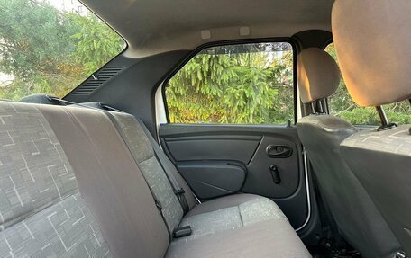 Renault Logan I, 2013 год, 370 000 рублей, 21 фотография