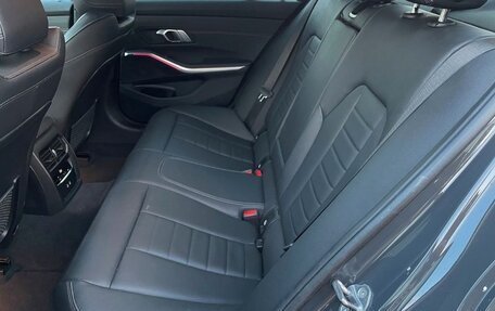 BMW 3 серия, 2022 год, 3 870 000 рублей, 16 фотография
