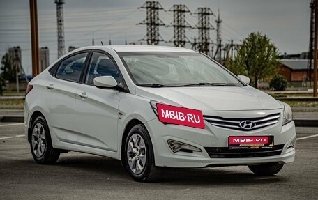 Hyundai Solaris II рестайлинг, 2014 год, 730 000 рублей, 1 фотография