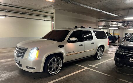 Cadillac Escalade III, 2011 год, 4 800 000 рублей, 2 фотография