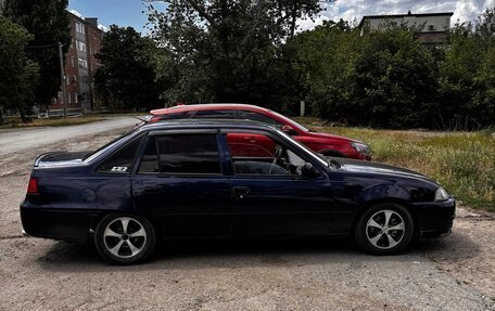 Daewoo Nexia I рестайлинг, 2010 год, 300 000 рублей, 3 фотография