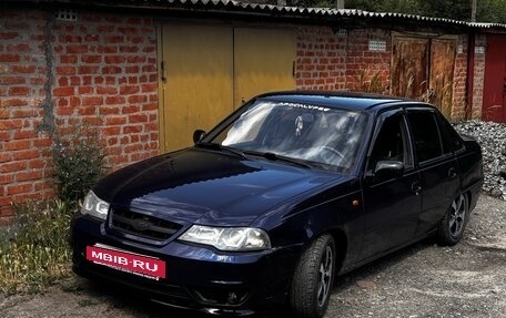 Daewoo Nexia I рестайлинг, 2010 год, 300 000 рублей, 5 фотография