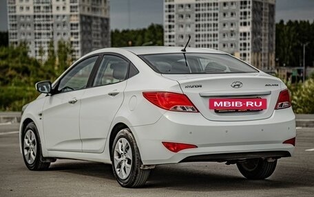 Hyundai Solaris II рестайлинг, 2014 год, 730 000 рублей, 7 фотография