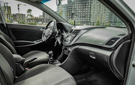 Hyundai Solaris II рестайлинг, 2014 год, 730 000 рублей, 22 фотография