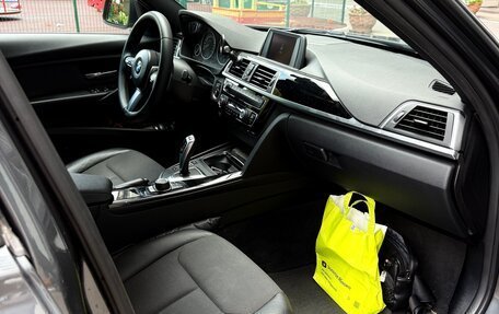 BMW 3 серия, 2018 год, 2 350 000 рублей, 10 фотография