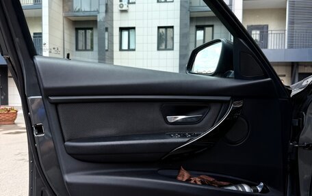 BMW 3 серия, 2018 год, 2 350 000 рублей, 13 фотография