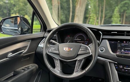 Cadillac XT5 I рестайлинг, 2019 год, 2 790 000 рублей, 21 фотография