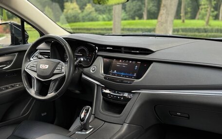 Cadillac XT5 I рестайлинг, 2019 год, 2 790 000 рублей, 30 фотография