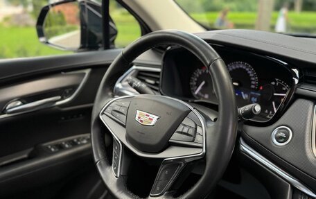 Cadillac XT5 I рестайлинг, 2019 год, 2 790 000 рублей, 34 фотография