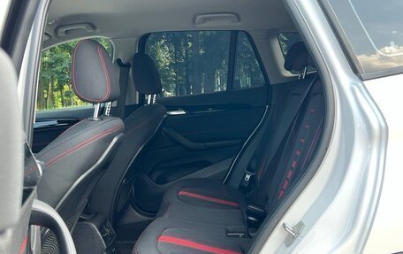 BMW X1, 2018 год, 2 590 000 рублей, 15 фотография