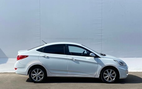 Hyundai Solaris II рестайлинг, 2012 год, 595 000 рублей, 4 фотография