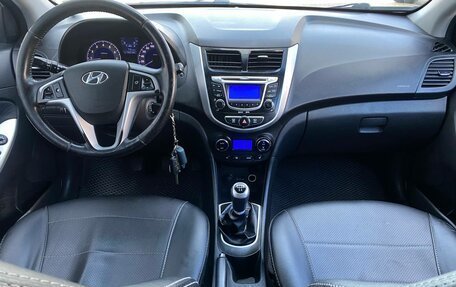 Hyundai Solaris II рестайлинг, 2012 год, 595 000 рублей, 14 фотография