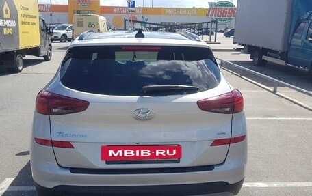 Hyundai Tucson III, 2019 год, 2 700 000 рублей, 2 фотография