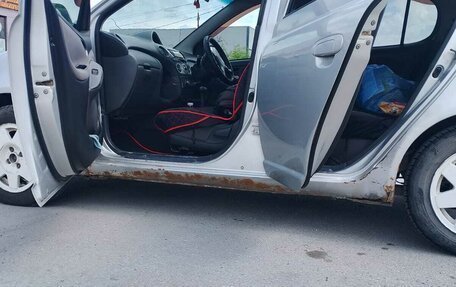 Toyota Vitz, 2003 год, 370 000 рублей, 6 фотография