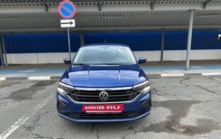 Volkswagen Polo VI (EU Market), 2021 год, 1 615 000 рублей, 2 фотография