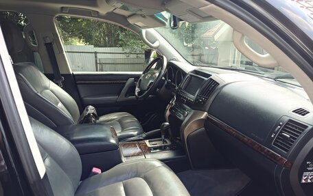 Toyota Land Cruiser 200, 2008 год, 2 300 000 рублей, 5 фотография